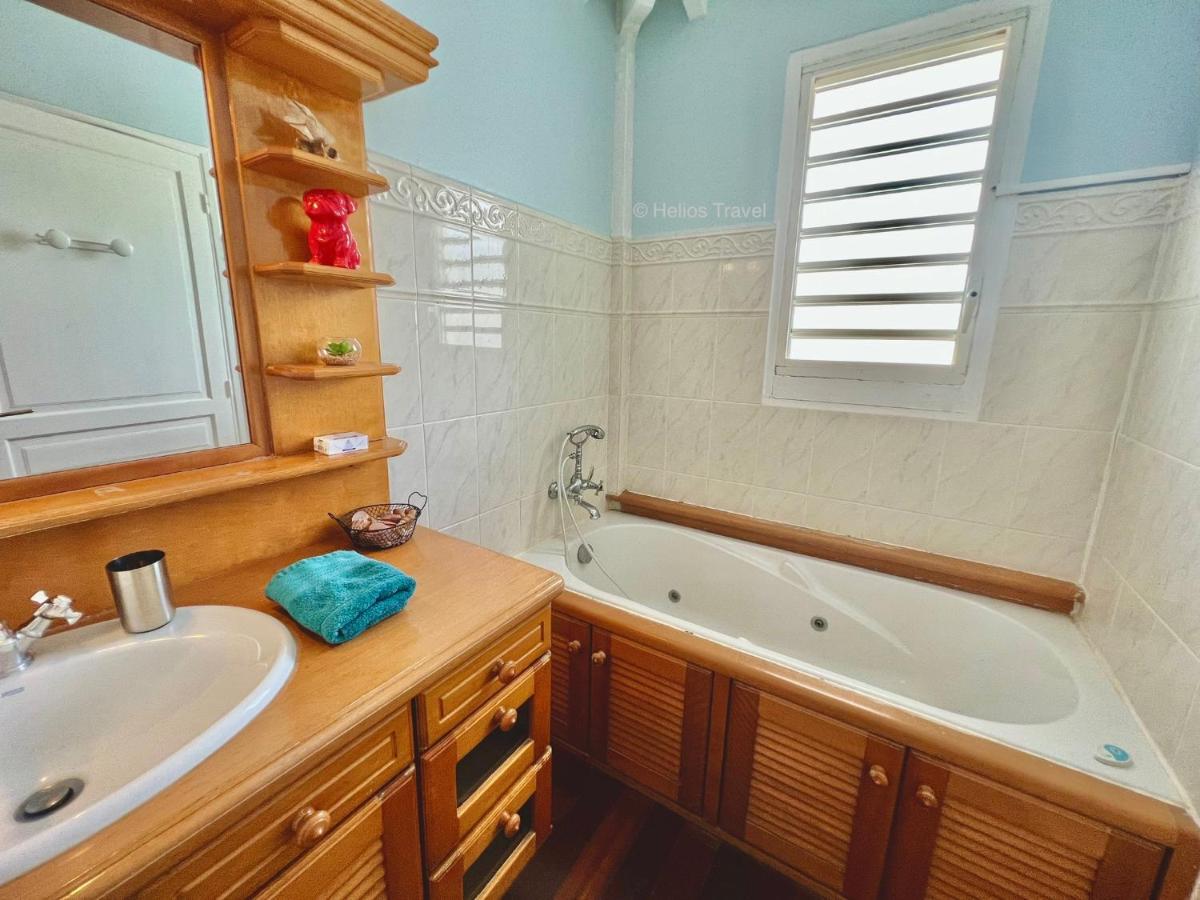סנט-רוז Villa Sisley, 2 Chambres, Piscine Privee, Plage A 100 M מראה חיצוני תמונה